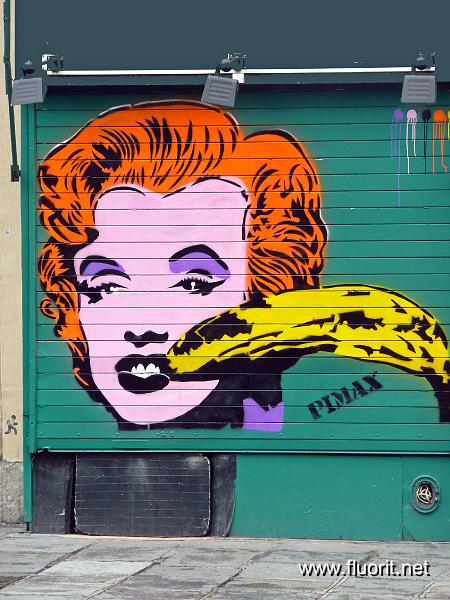 graf_marilyn_pimax1.jpg - Graffiti - gens célèbres - Marilyn Monroe à la banane - de Pimax  © fluorit